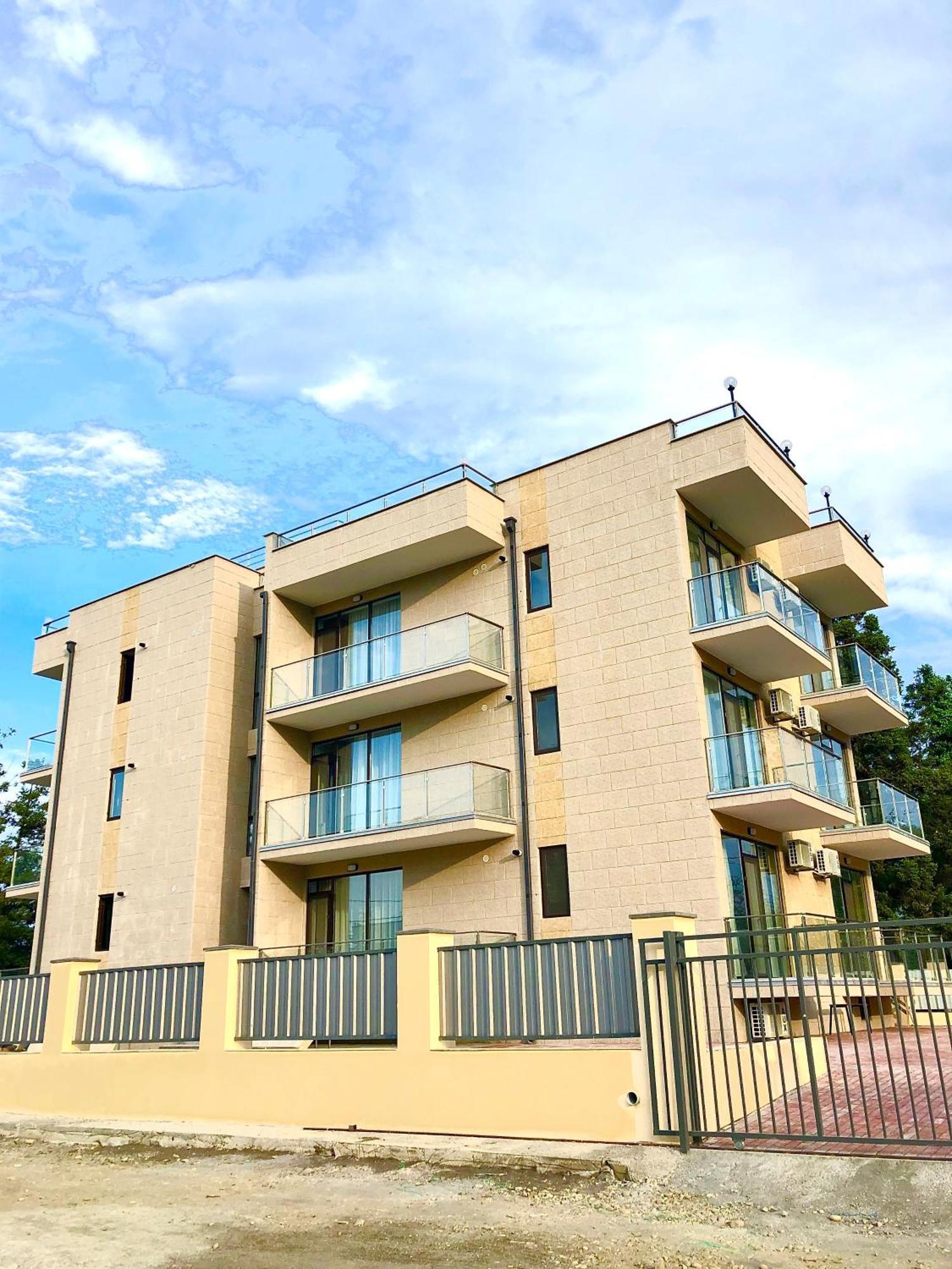 White-House Aparthotel Ureki Ngoại thất bức ảnh